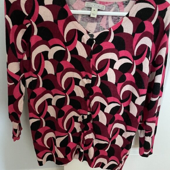 Light, button-up sweater - Picture 2 of 9